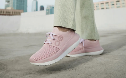 Women's OOmy Stride - Stardust