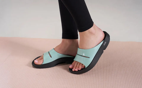 Women's OOahh Luxe Slide Sandal - Oasis